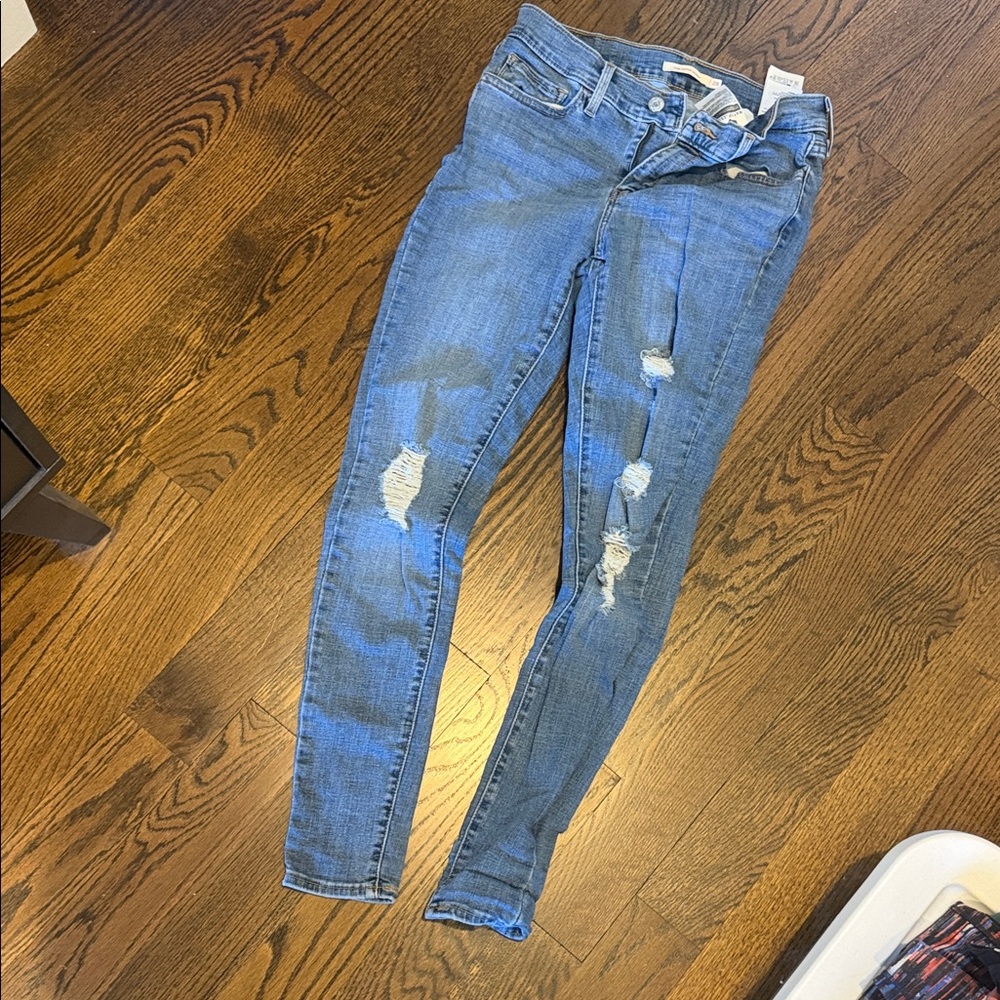 Levi's Women's Blue Distressed Skinny Jeans